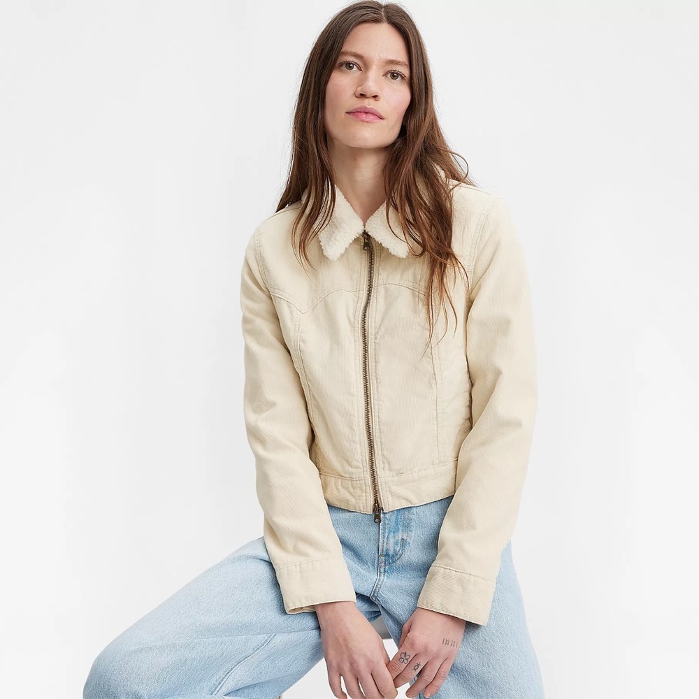 NWT LEVI’S SLIM SHERPA CORDUROY TRUCKER JACKET